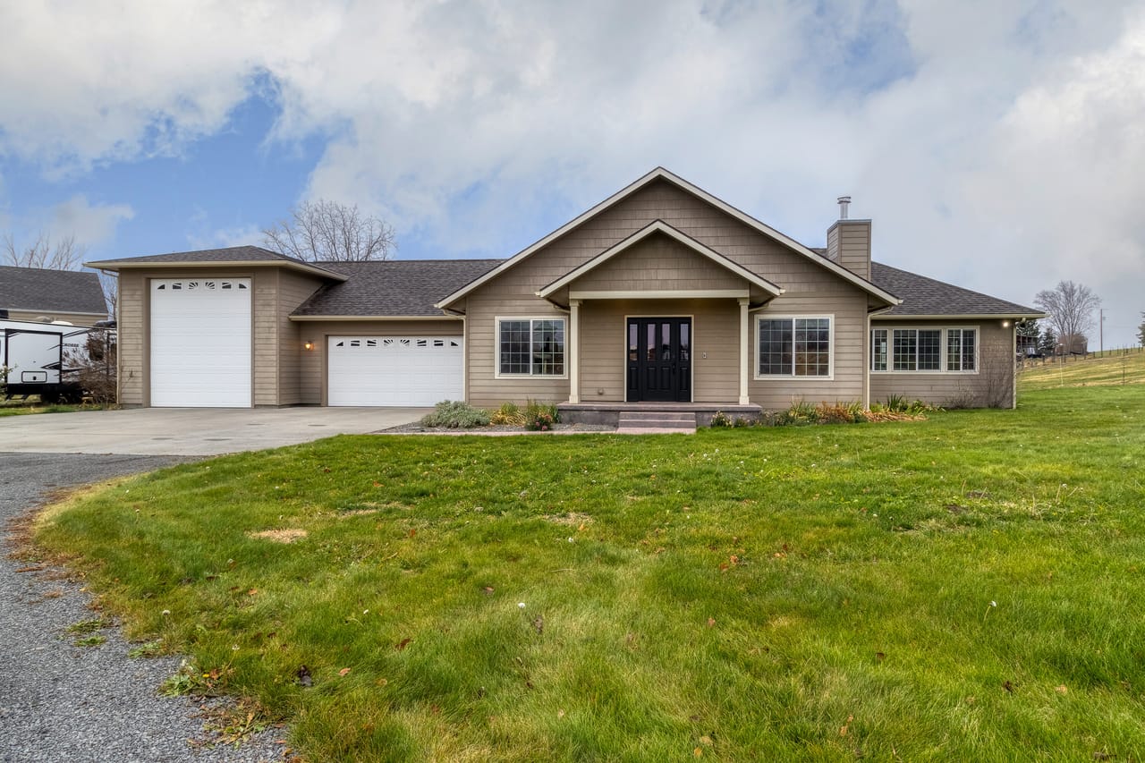 Listing Image 52