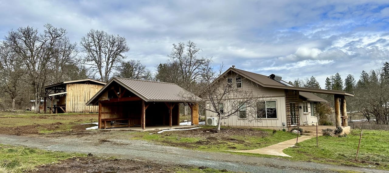 Listing Image 43