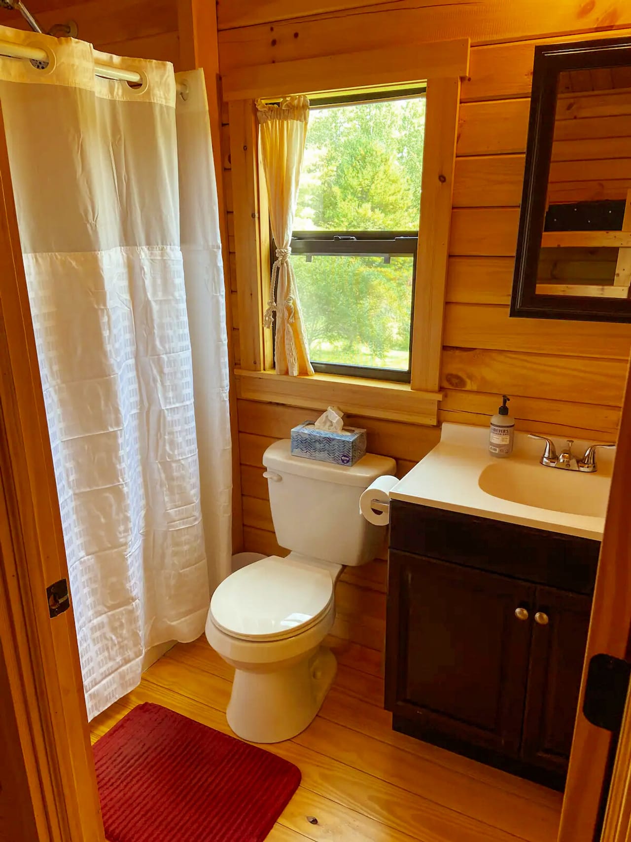 282 Community Dr - Randolph