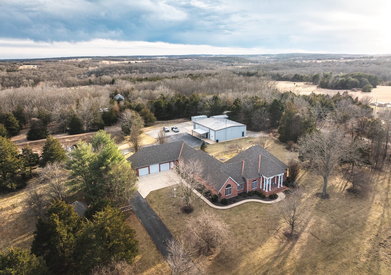 Listing Image 14