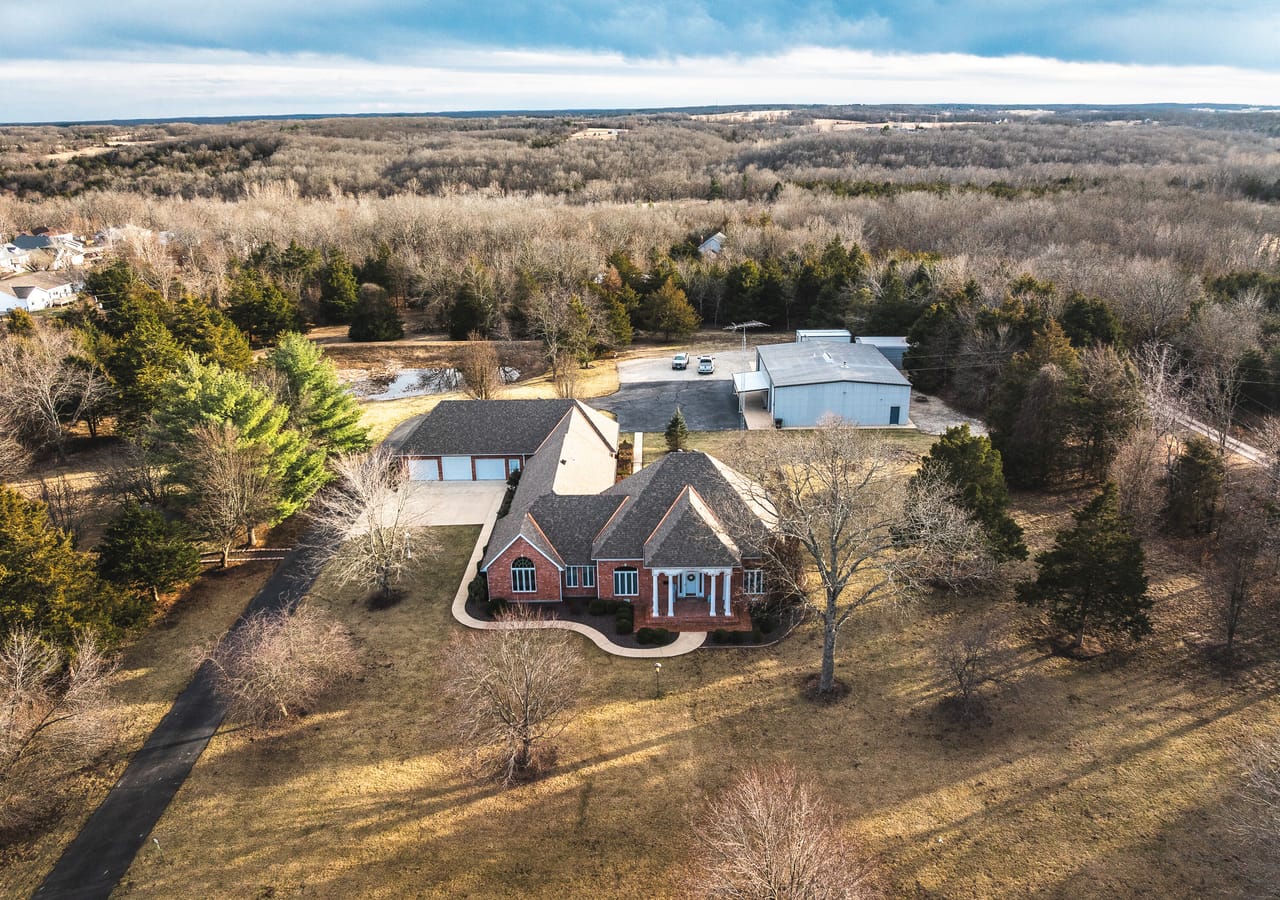Listing Image 15