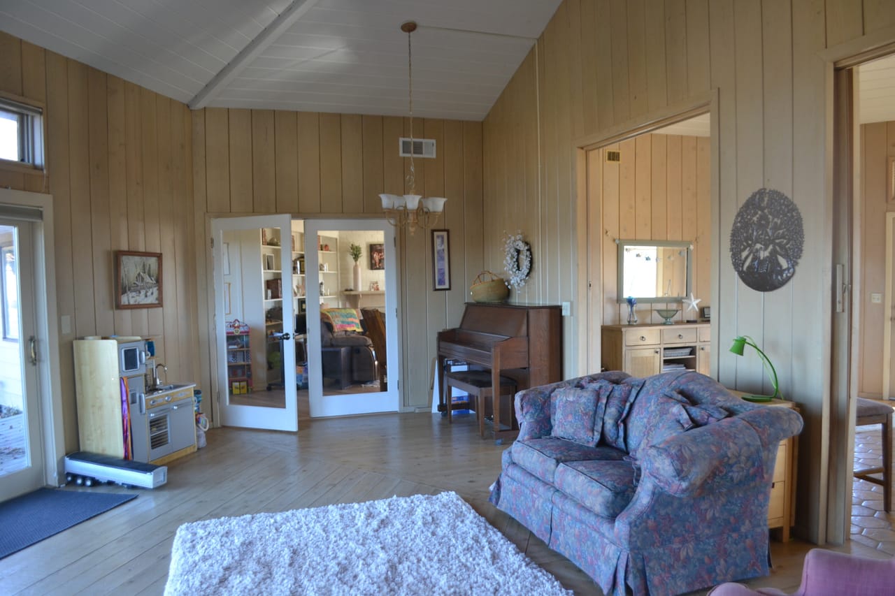Listing Image 440