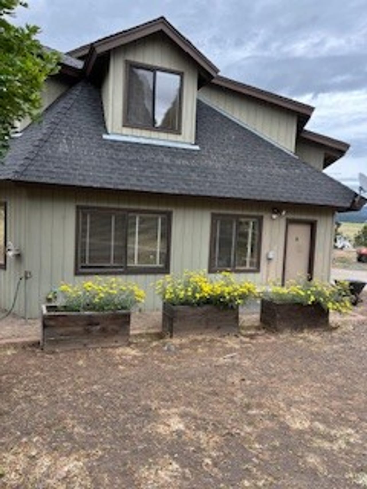 Listing Image 148