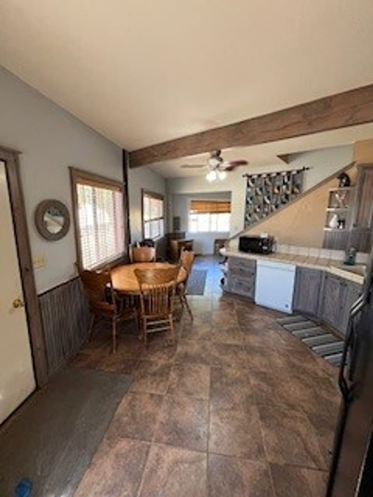 Listing Image 151