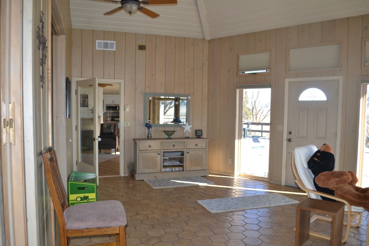Listing Image 218