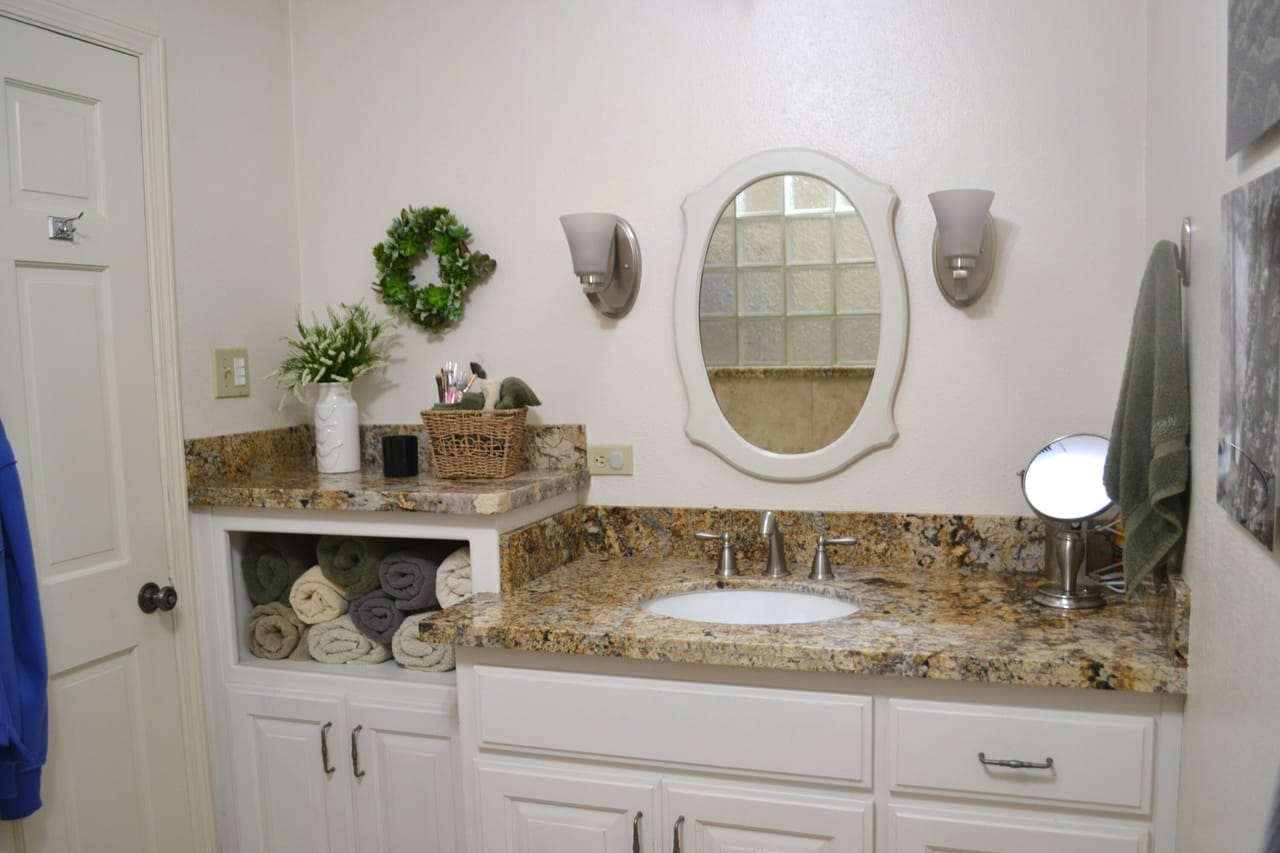 Listing Image 275