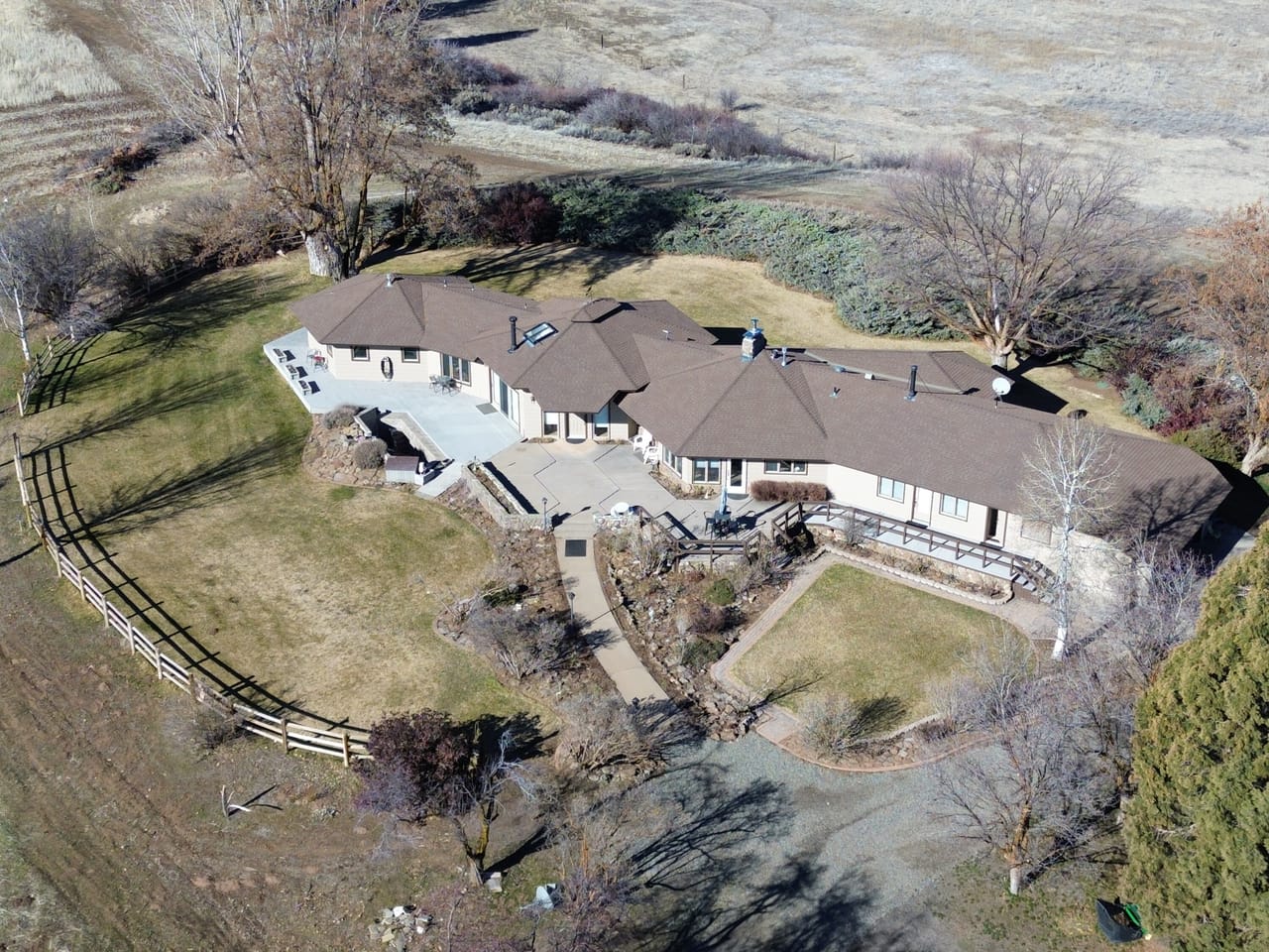 Listing Image 327