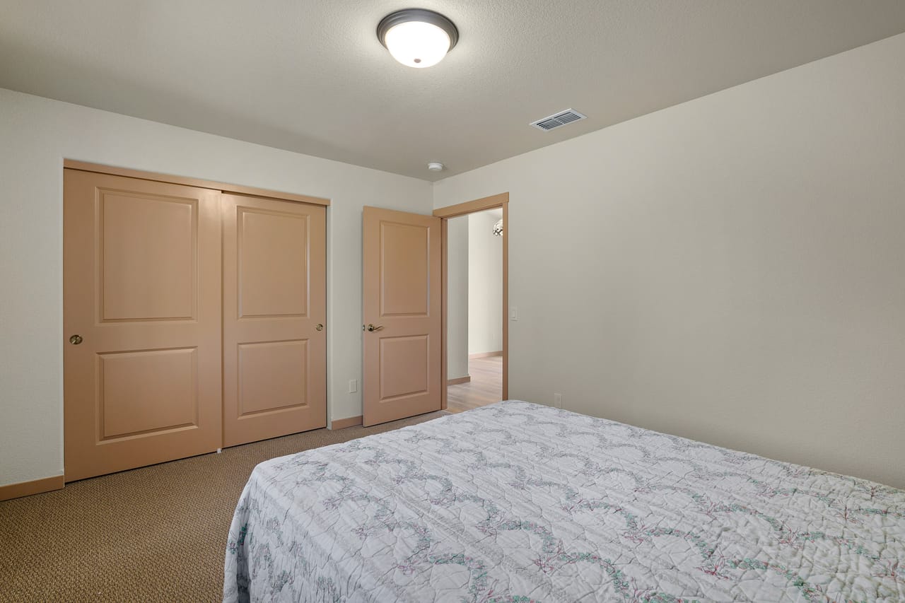Listing Image 112
