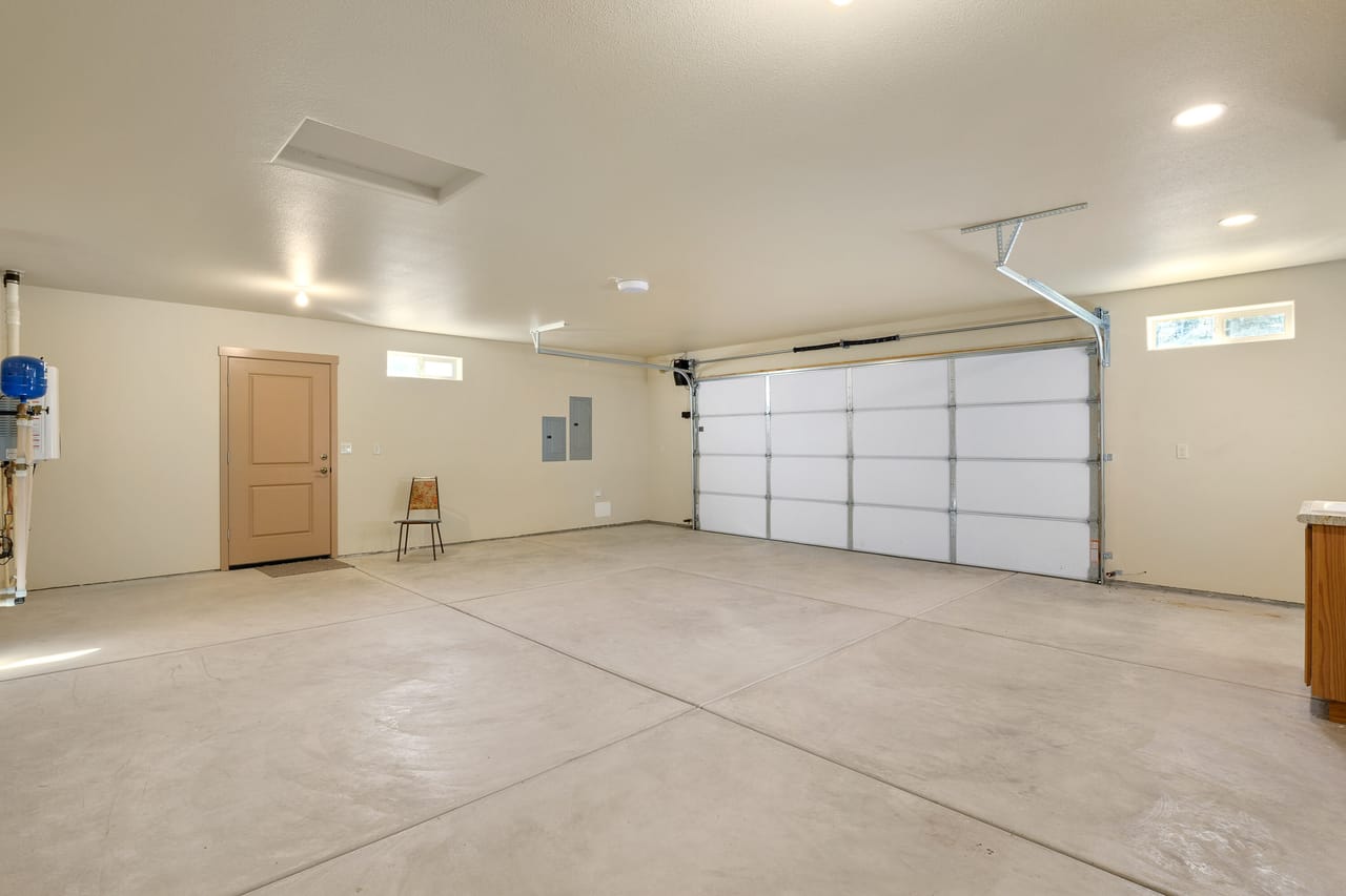 Listing Image 119
