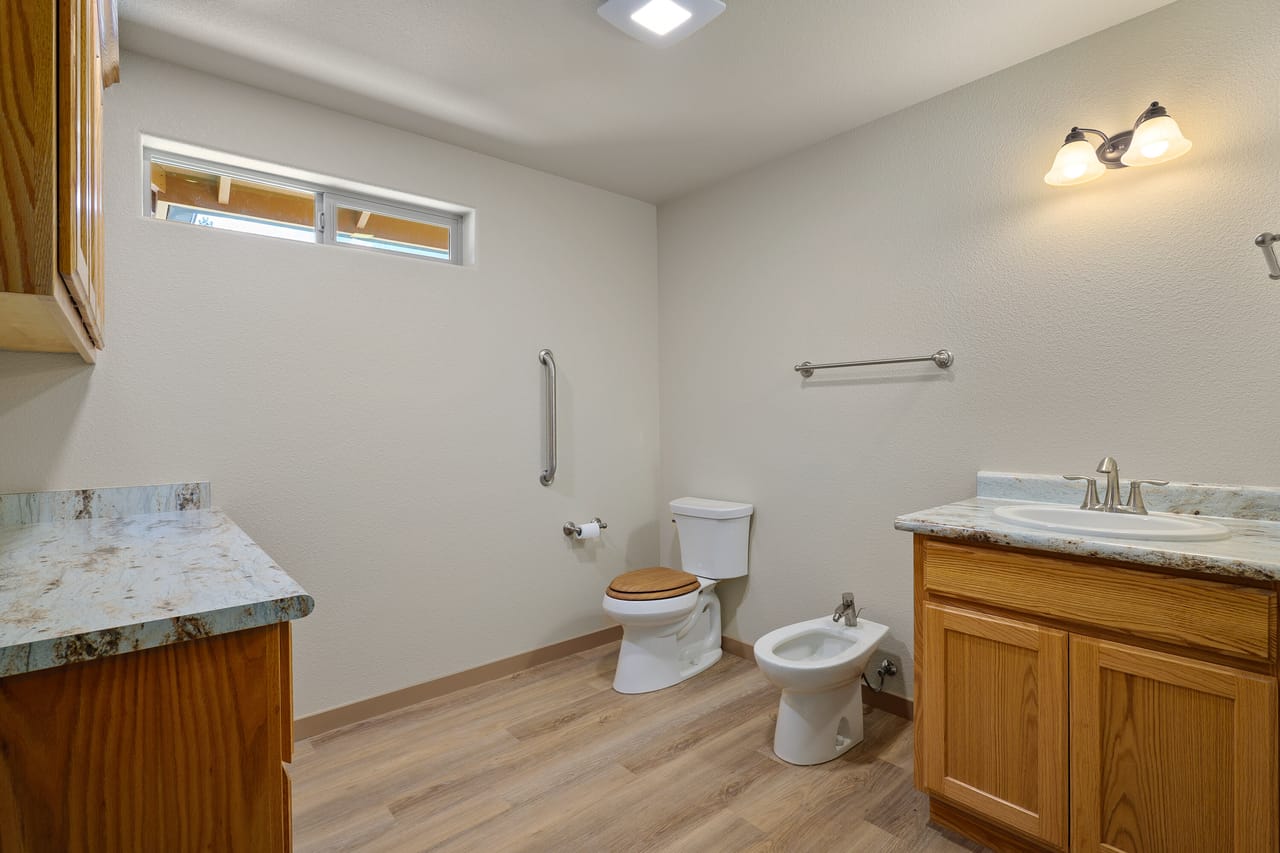 Listing Image 55