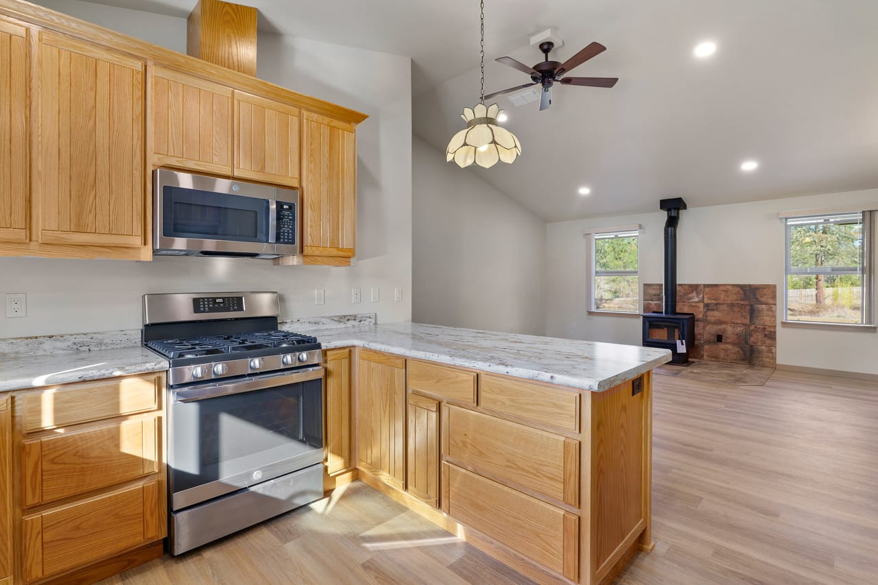 Listing Image 138