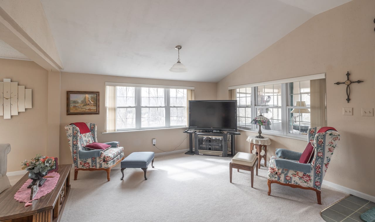 Listing Image 86