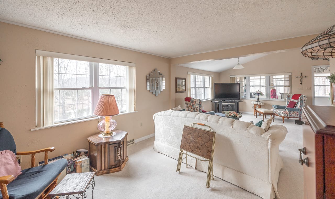 Listing Image 88