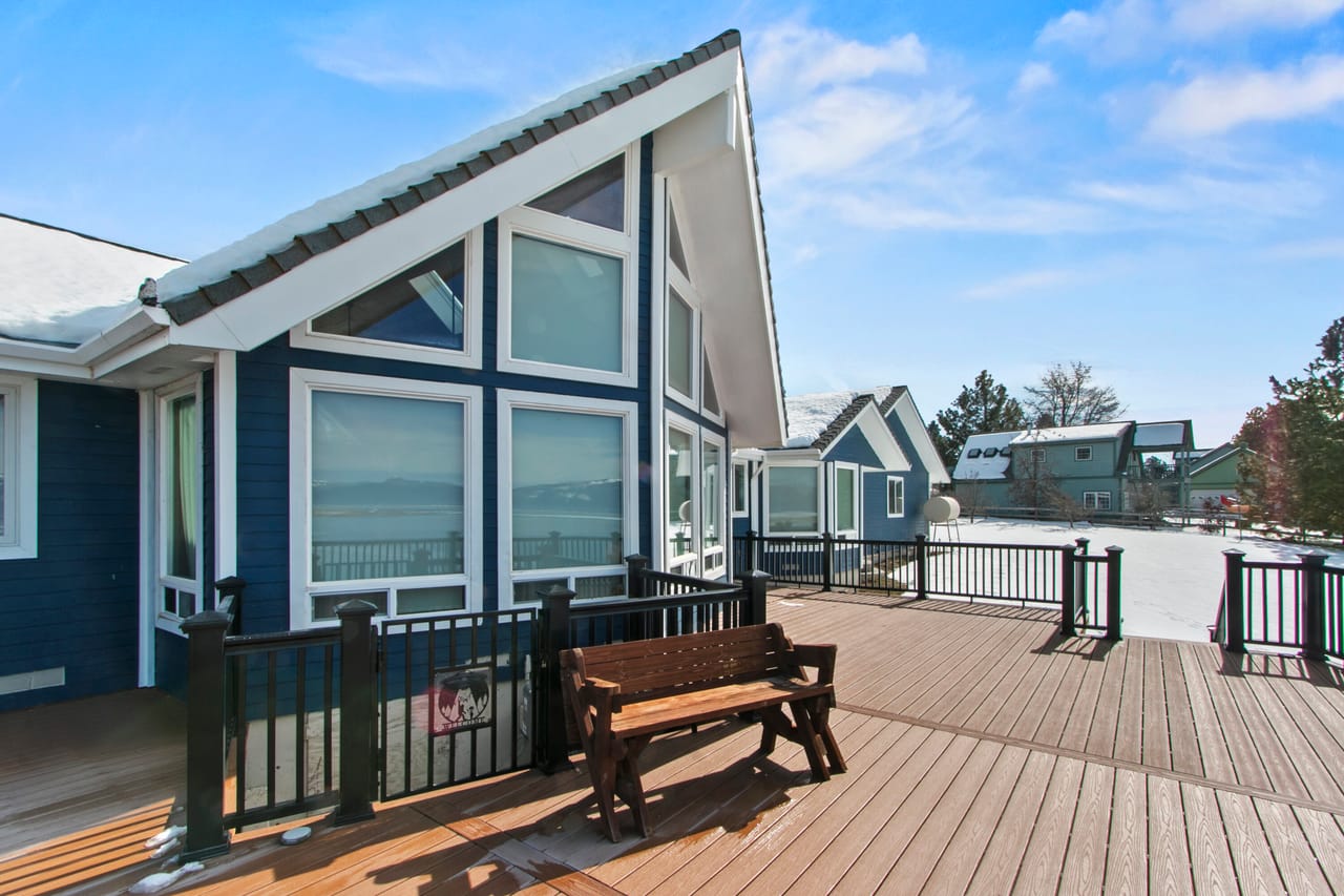 Stunning Lakefront Home Living on Agency Lake 38038 Modoc Point Rd, Chiloquin, OR