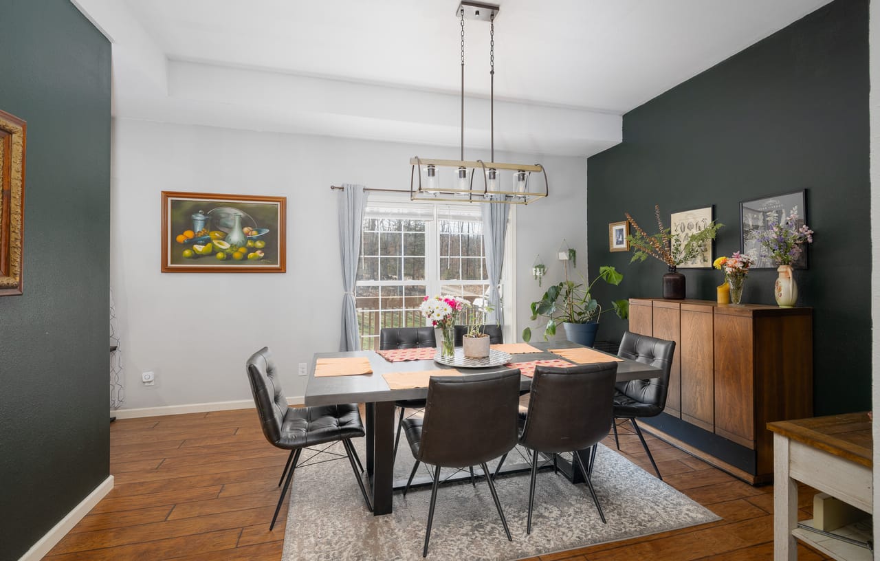 Listing Image 131