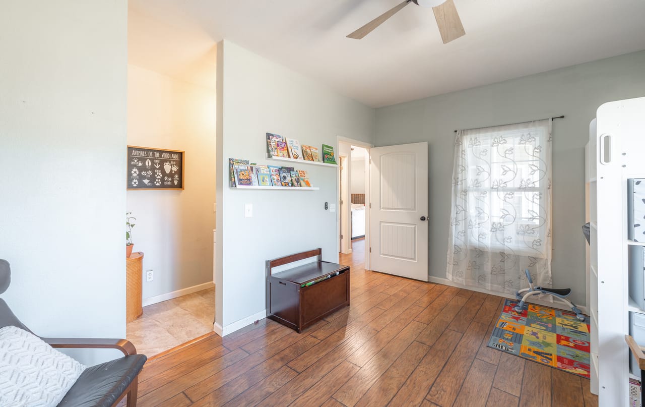 Listing Image 147