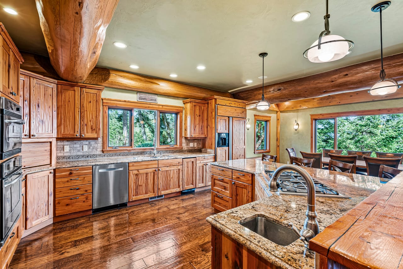 Listing Image 110