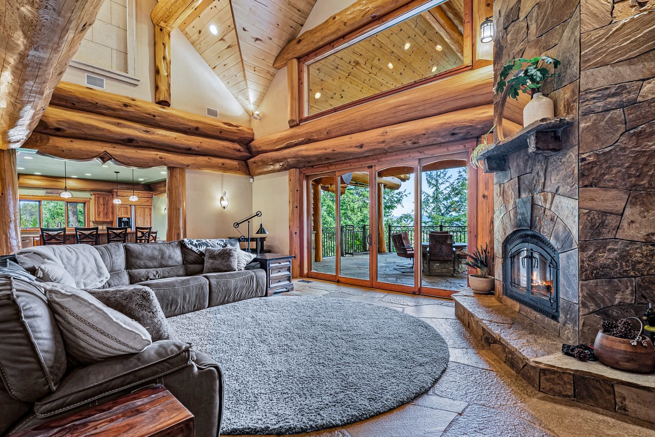 Listing Image 135