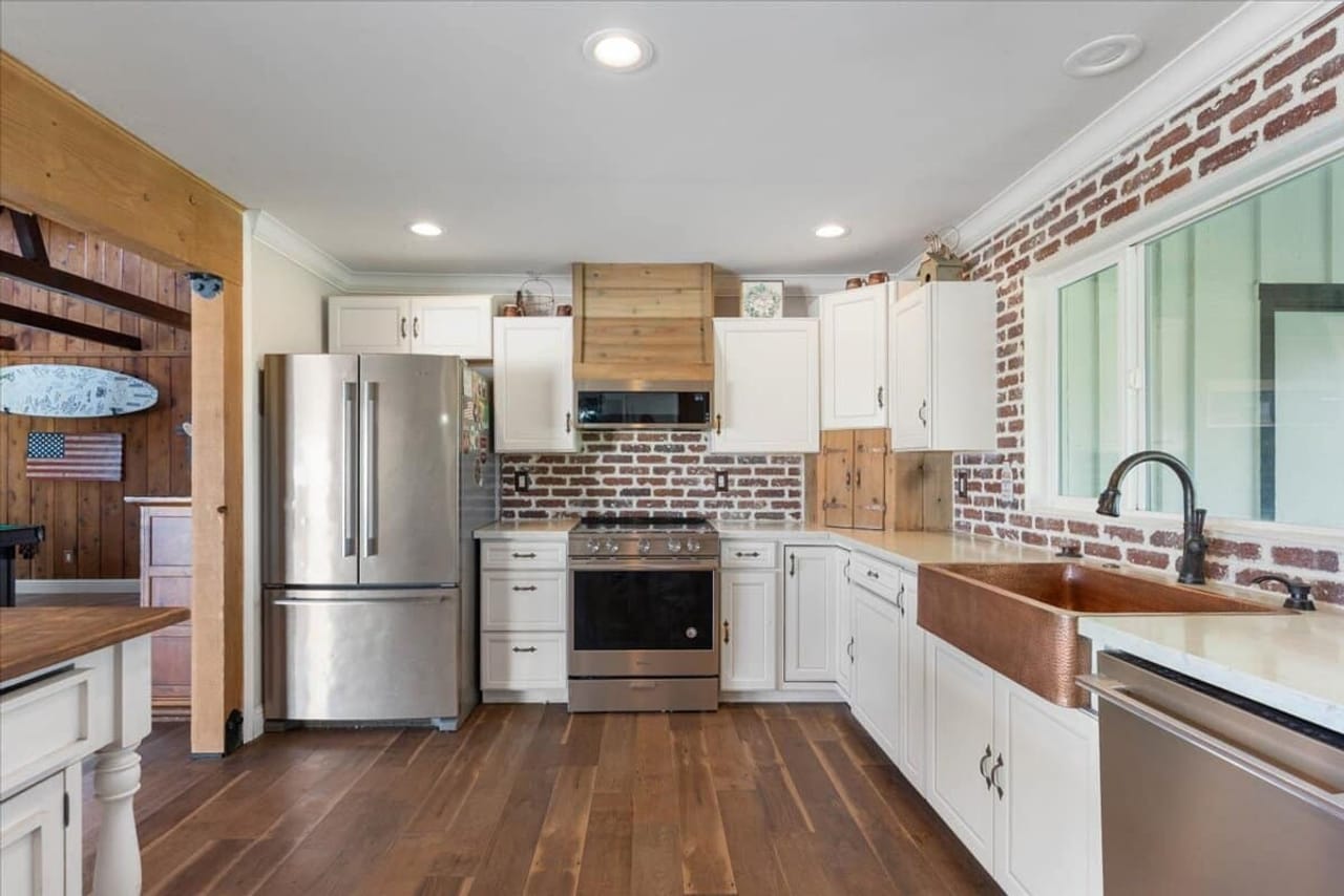 Listing Image 116