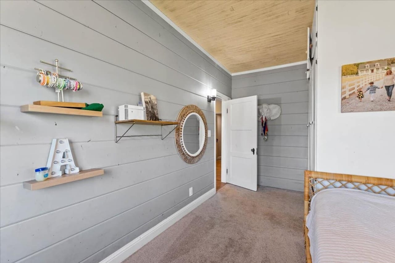 Listing Image 133