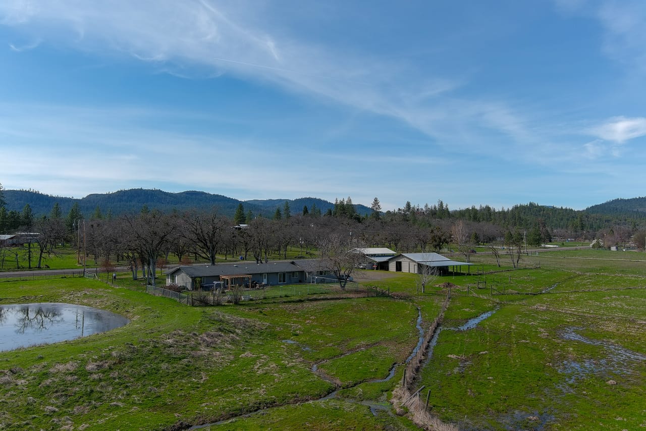 Listing Image 43