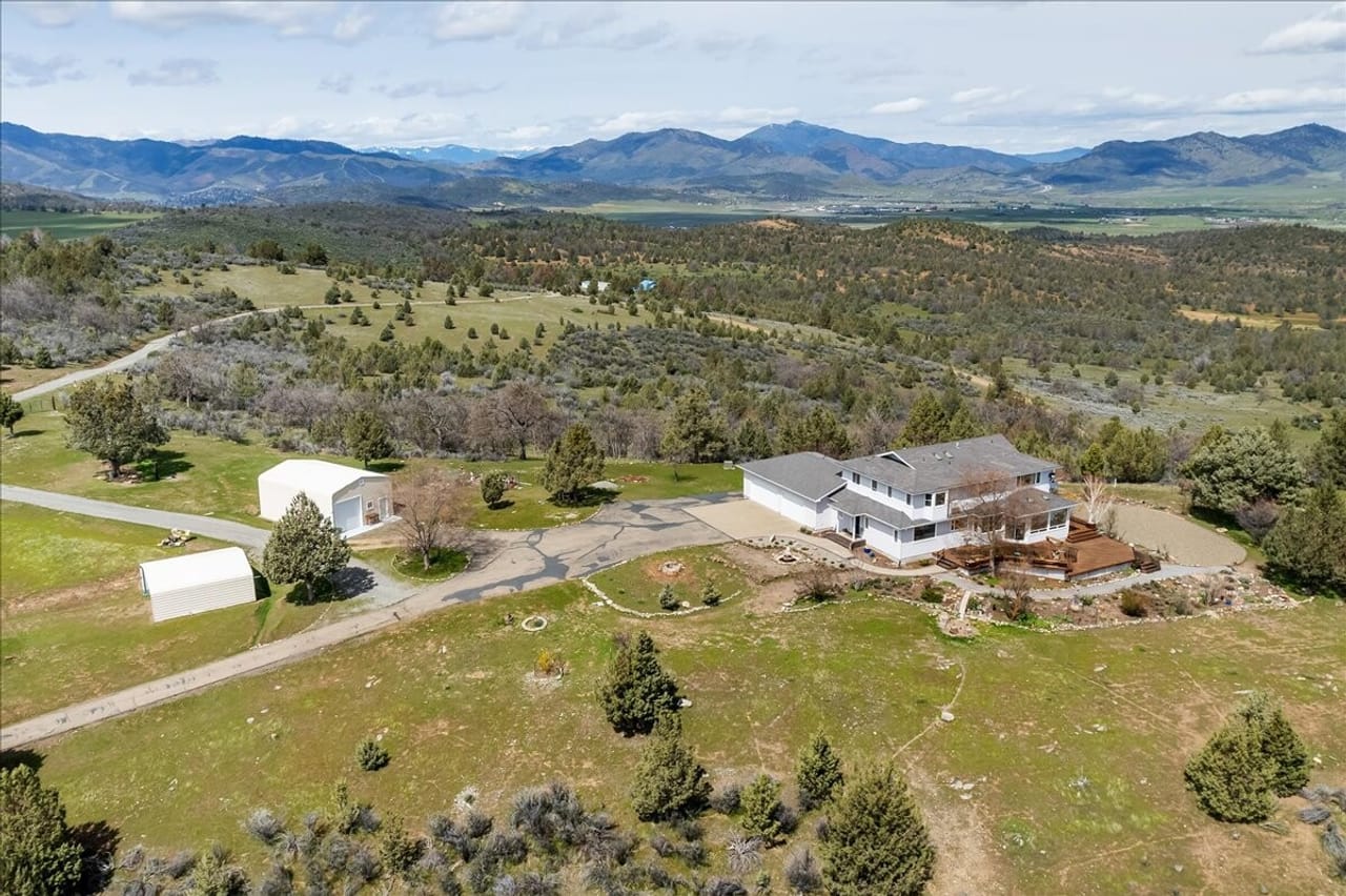 Shamrock Acres Estate