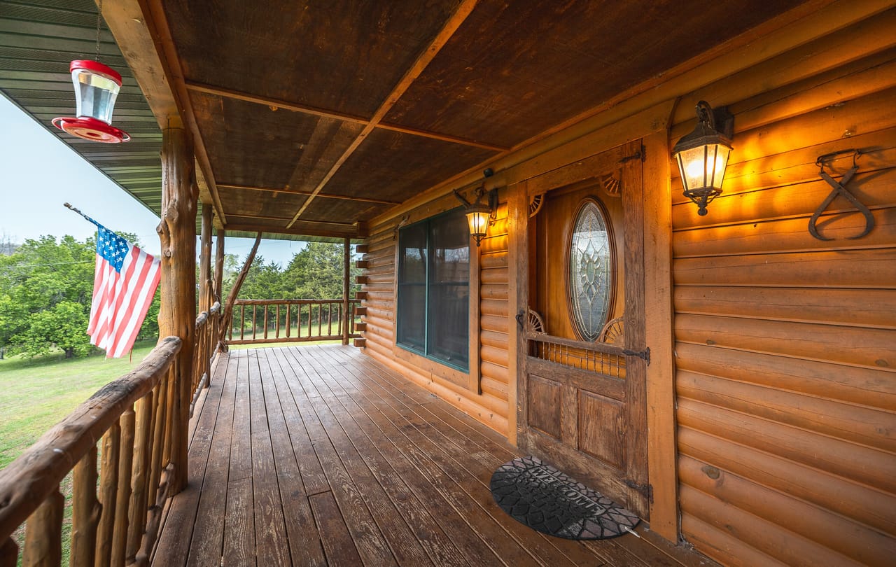 Listing Image 8