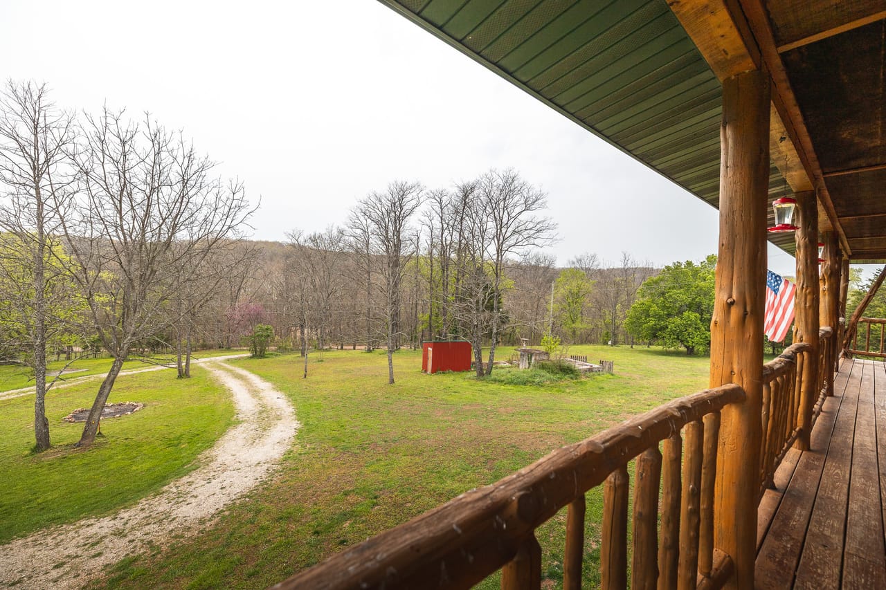 Listing Image 11