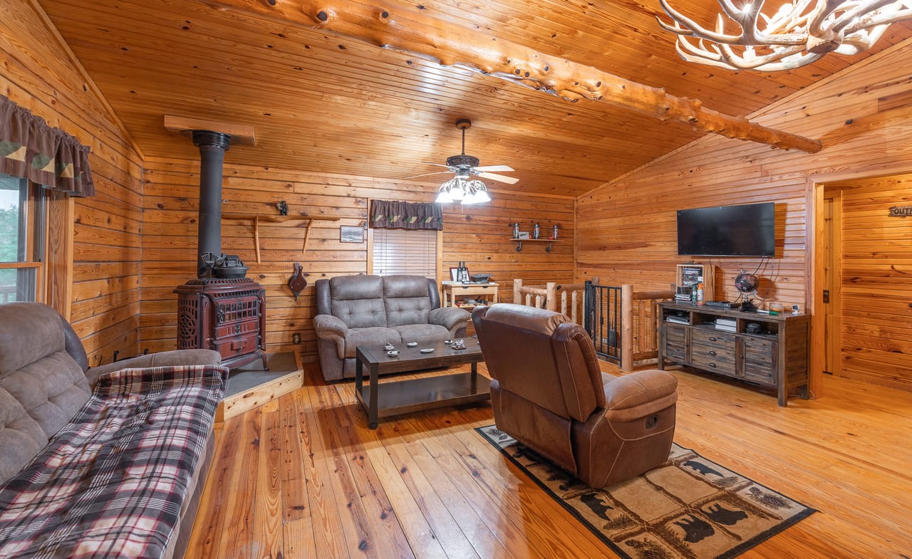 Listing Image 14