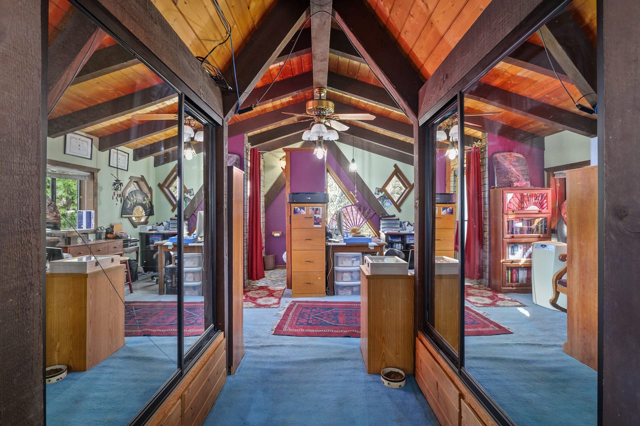 Listing Image 103