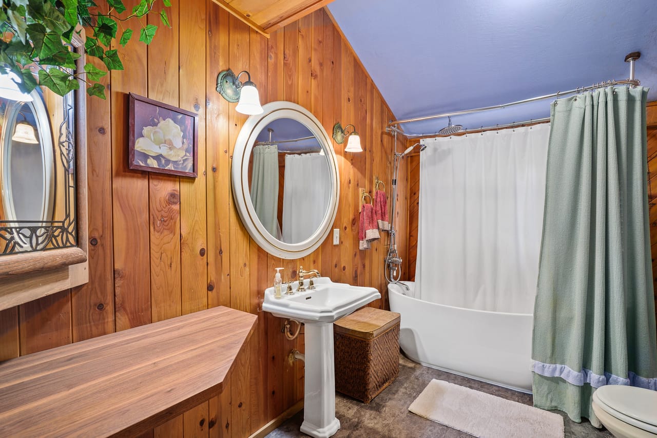 Listing Image 113