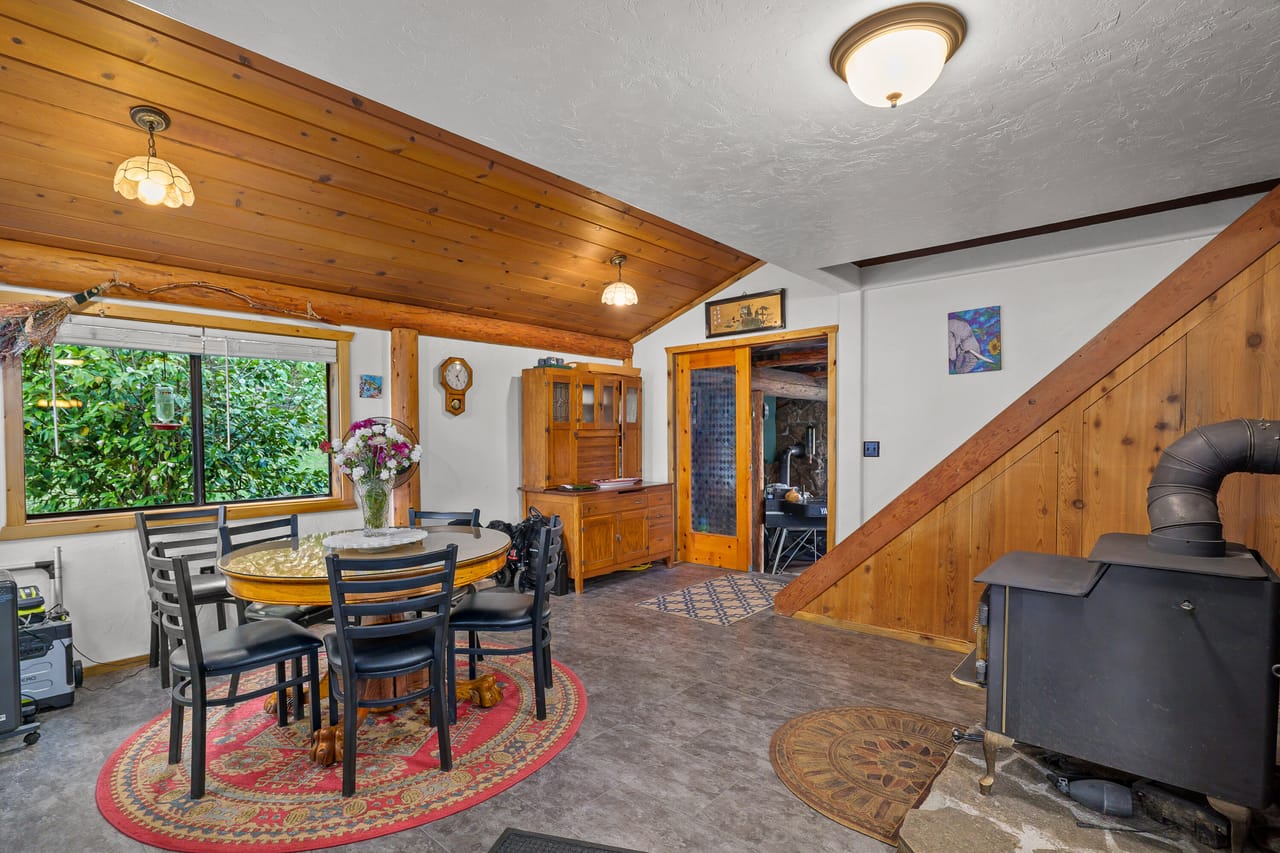 Listing Image 52