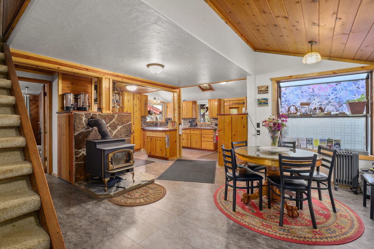 Listing Image 56