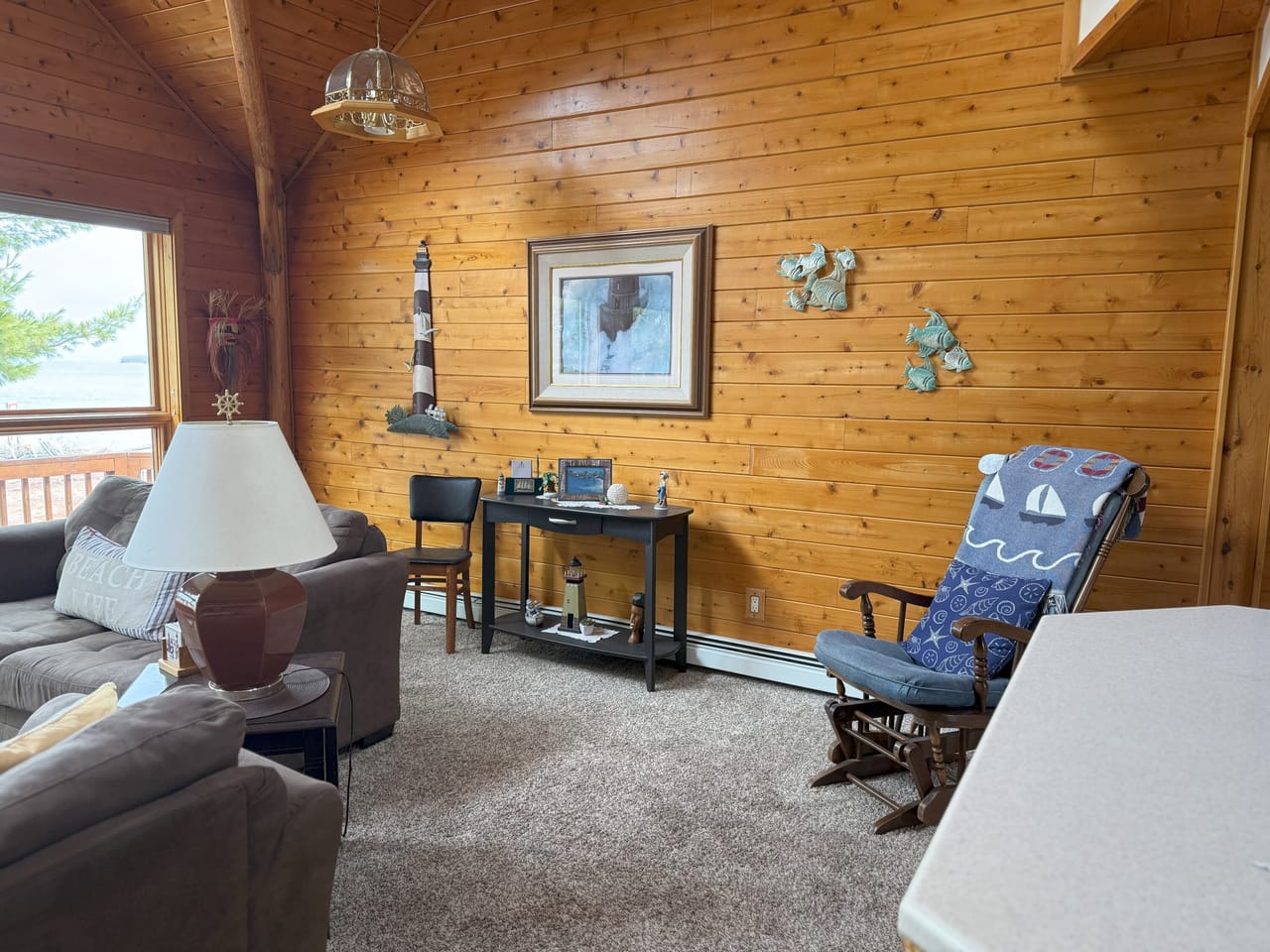 Prestigious Harbor Refuge Lakefront Home 50172420