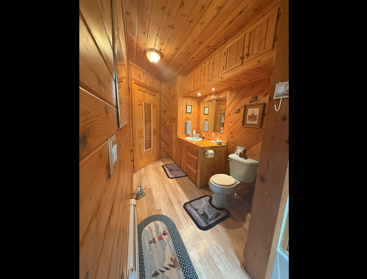 Prestigious Harbor Refuge Lakefront Home 50172420