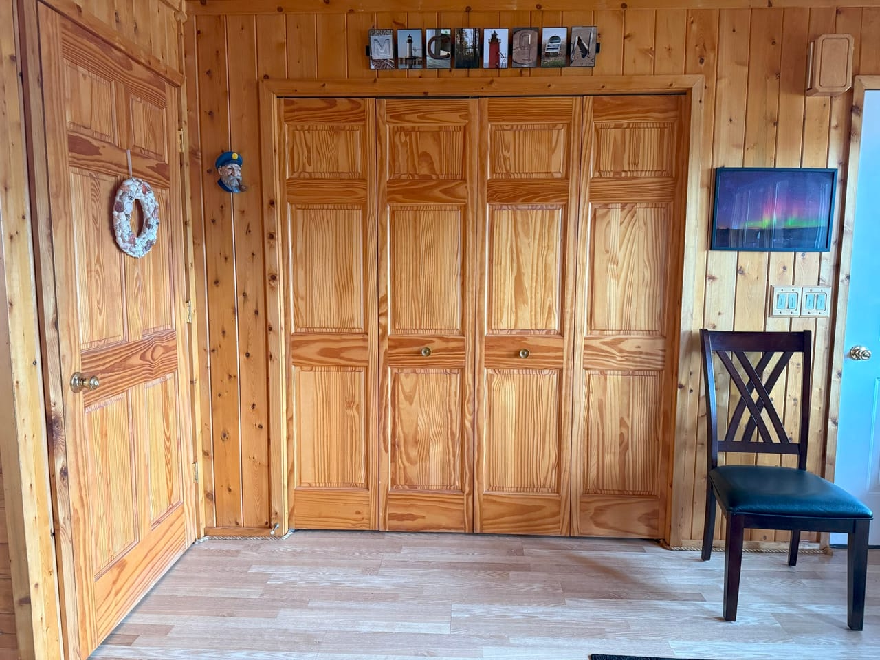 Prestigious Harbor Refuge Lakefront Home 50172420