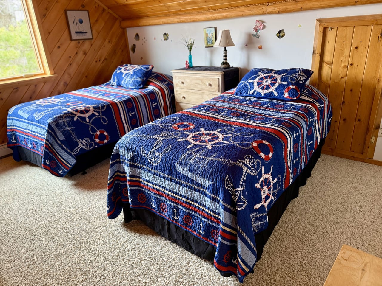 Prestigious Harbor Refuge Lakefront Home 50172420