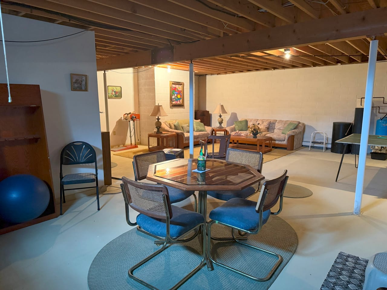 Prestigious Harbor Refuge Lakefront Home 50172420