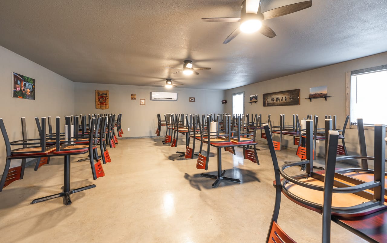 TNT Smokehouse