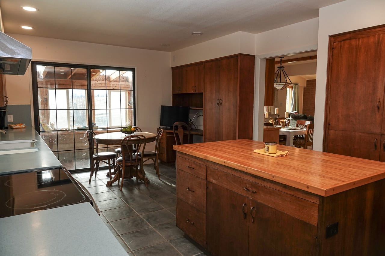 Listing Image 13