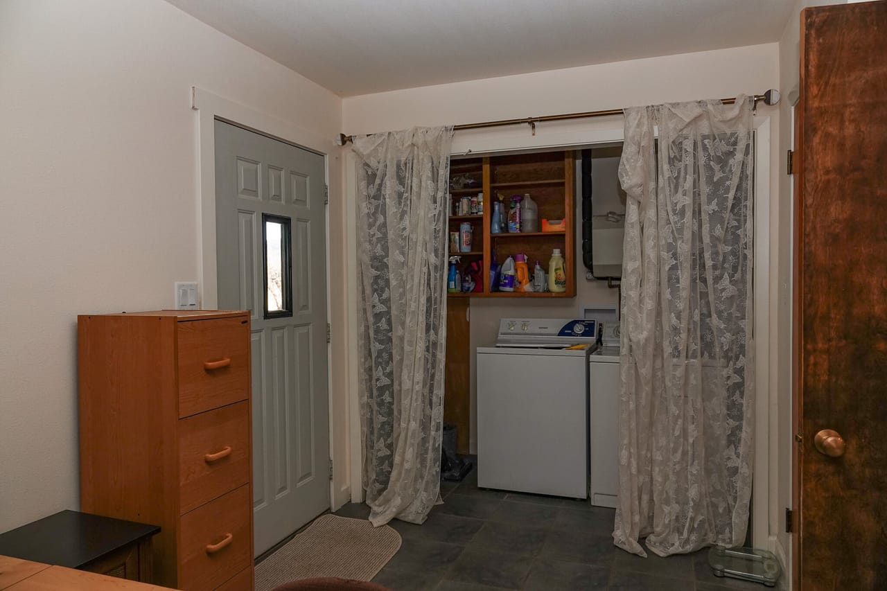 Listing Image 66