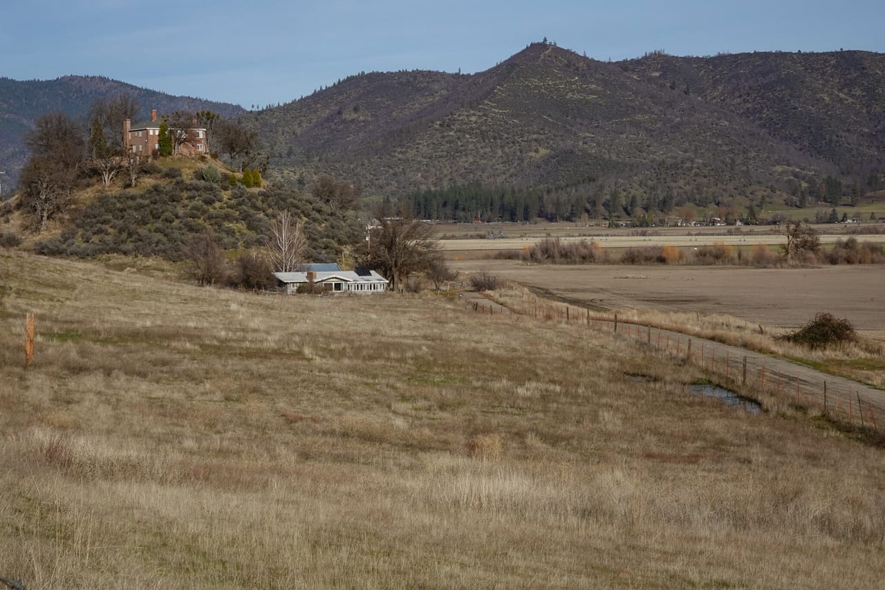 Listing Image 76