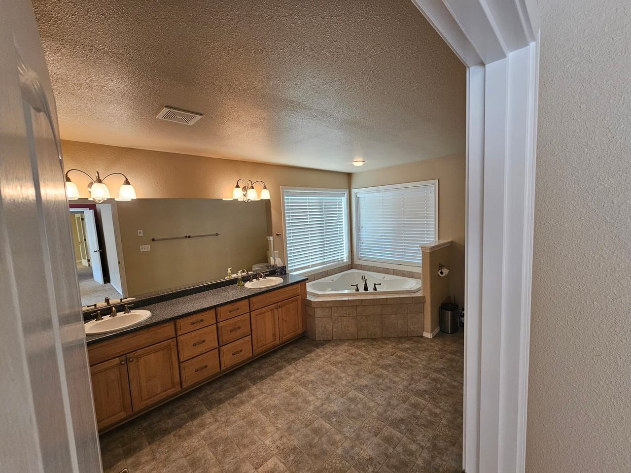 Exceptional Home and Horse Ranch