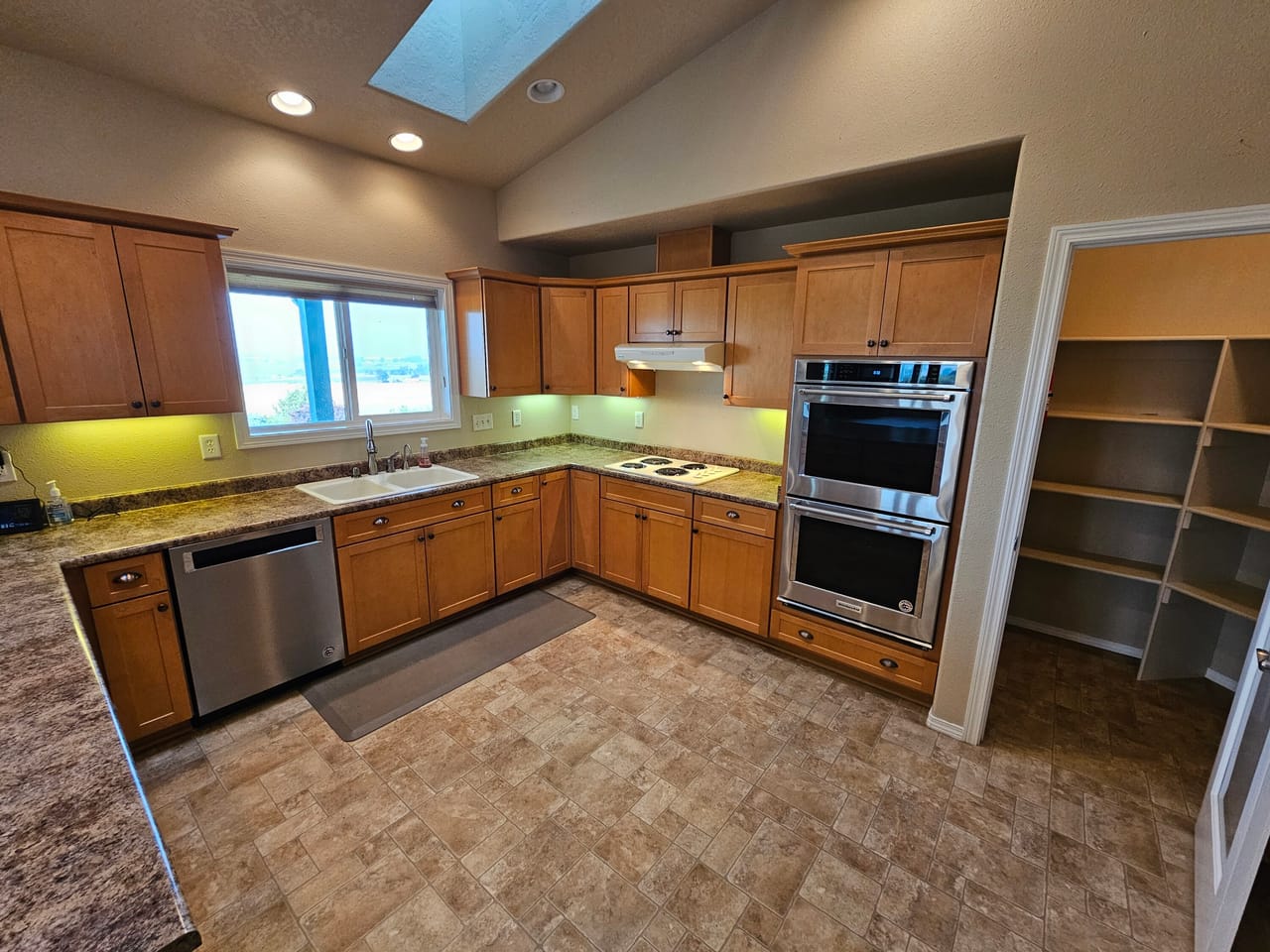 Exceptional Home and Horse Ranch