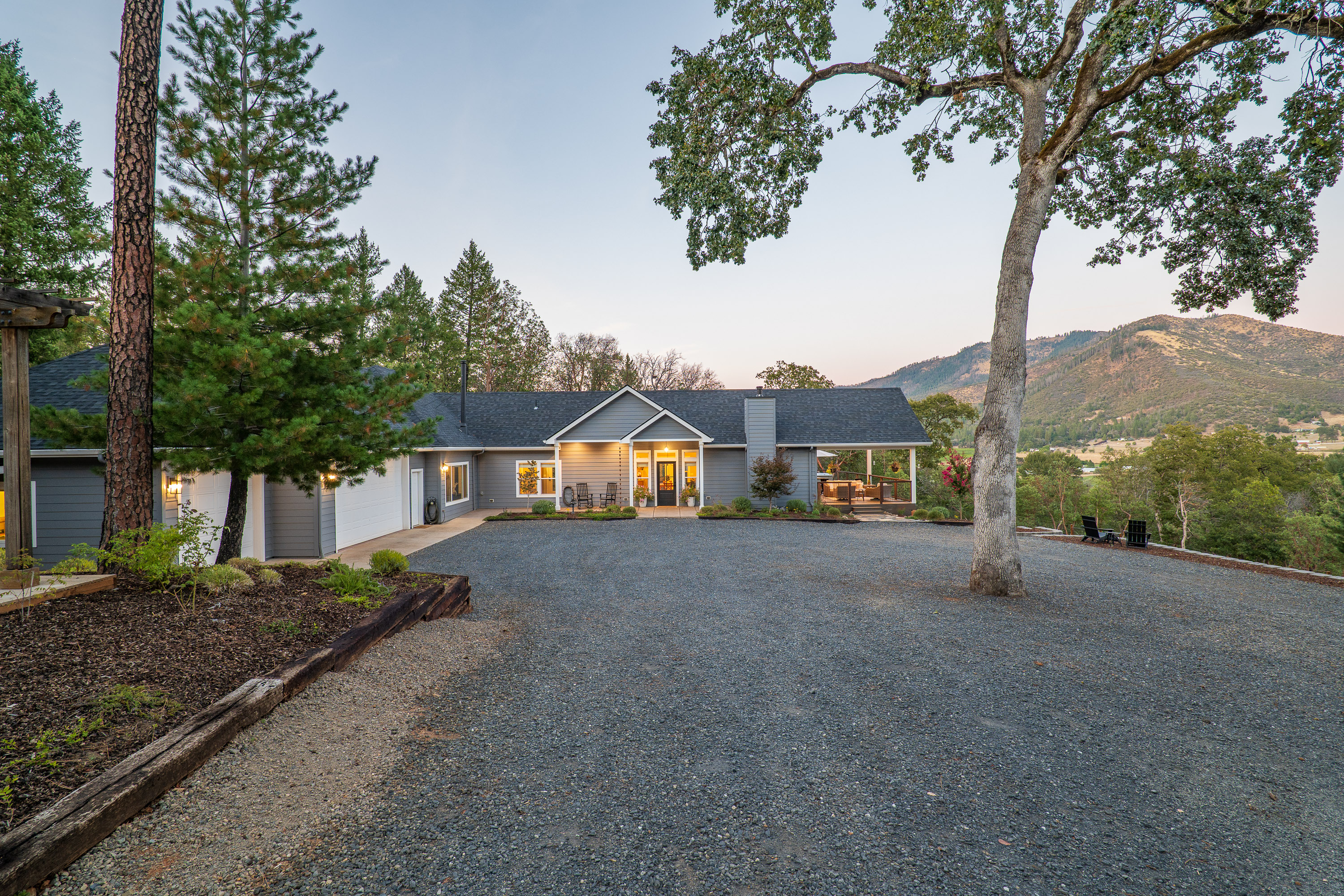 Listing Image 43