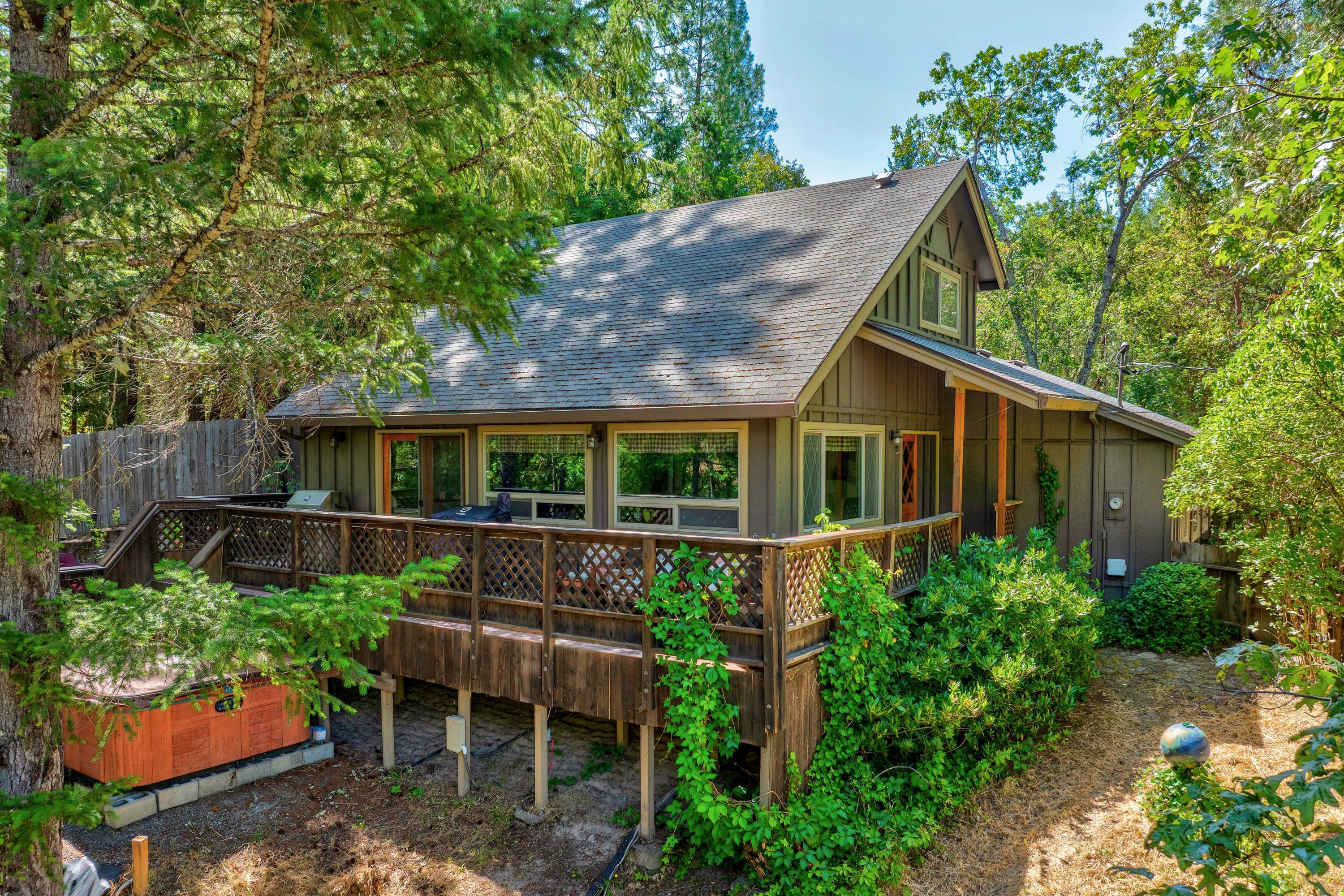 Listing Image 4