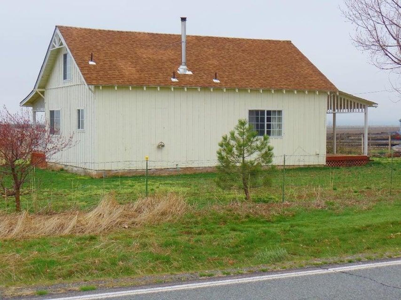 Listing Image 16