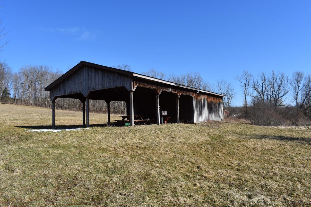 Listing Image 45