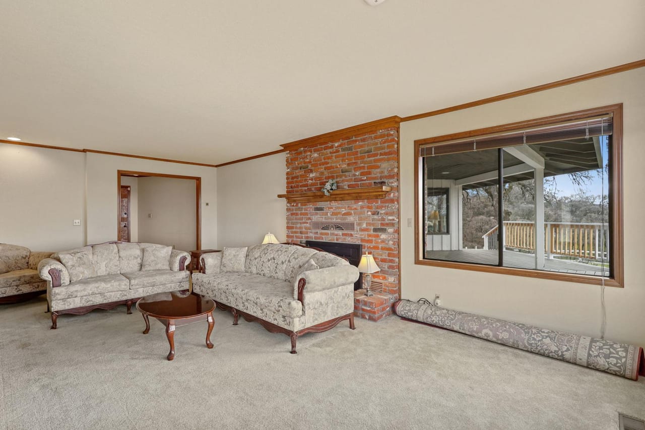 Listing Image 57