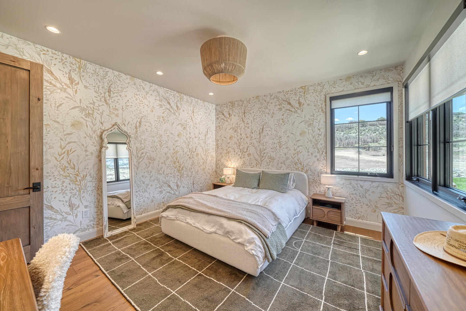 An heirloom-quality ranch estate set on 100 private acres at Maytag Mountain Ranch.